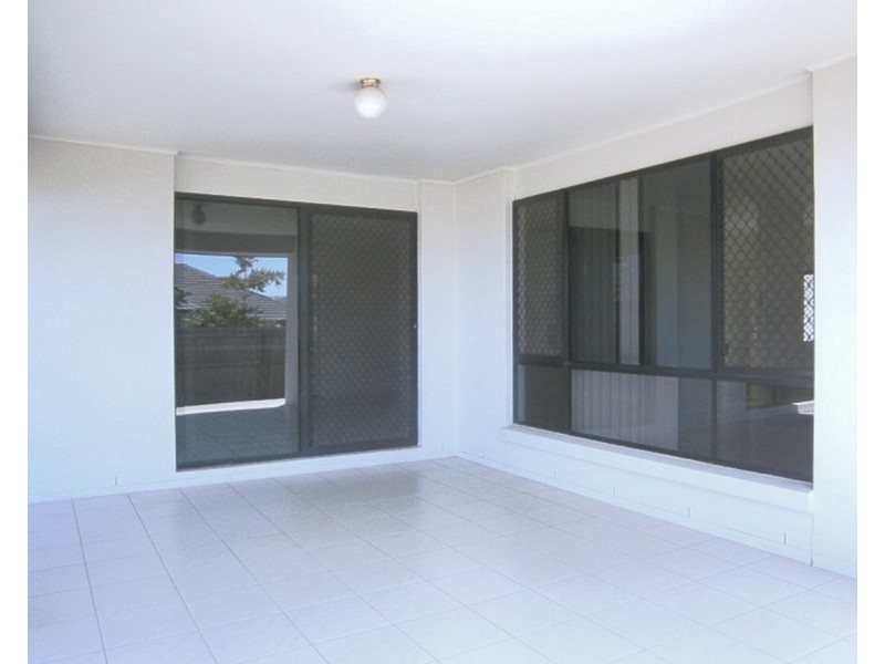 11 Langer Circuit, North Lakes QLD 4509