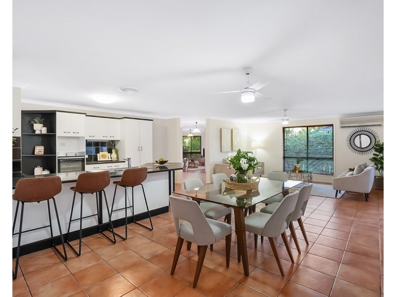 66 Whipbird Place, Aspley QLD 4034