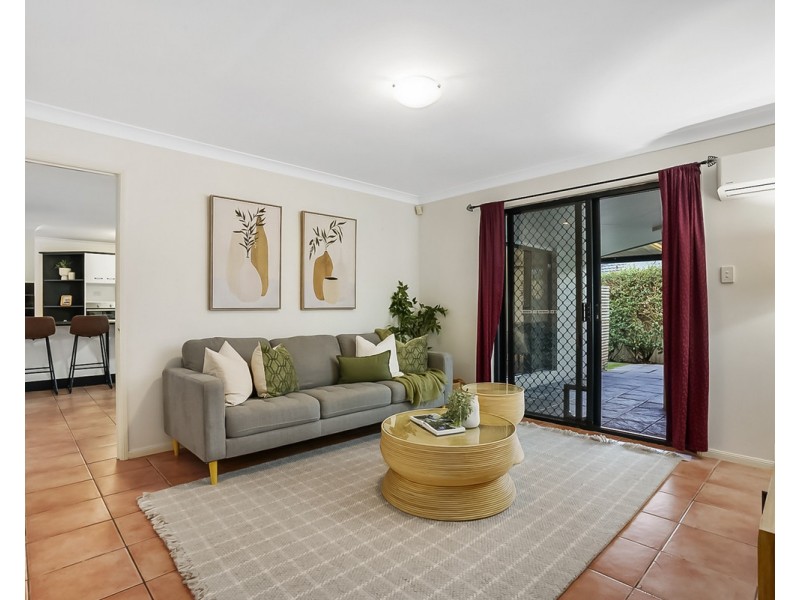 66 Whipbird Place, Aspley QLD 4034