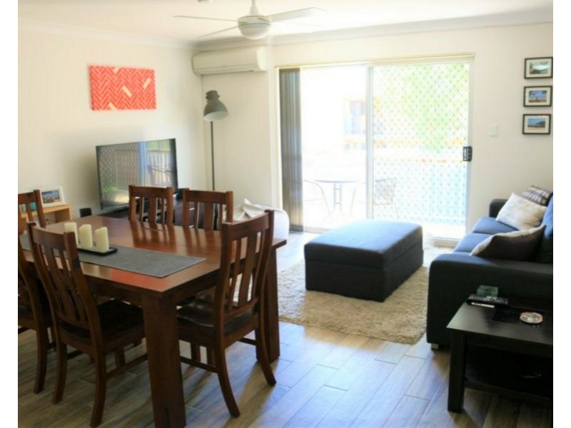 2/58 Norman Drive, Chermside QLD 4032