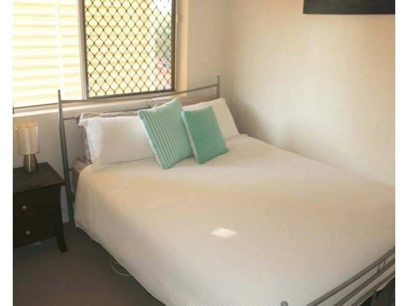 2/58 Norman Drive, Chermside QLD 4032