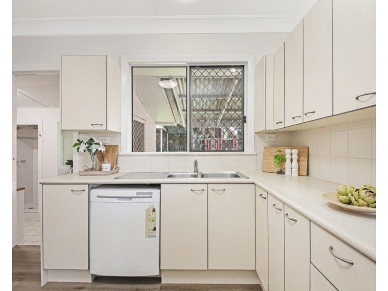 21 Ellerdale Street, Aspley QLD 4034