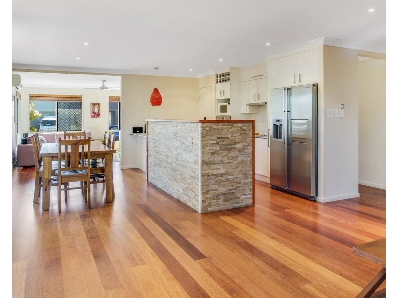 9 Pressland Street, Carseldine QLD 4034