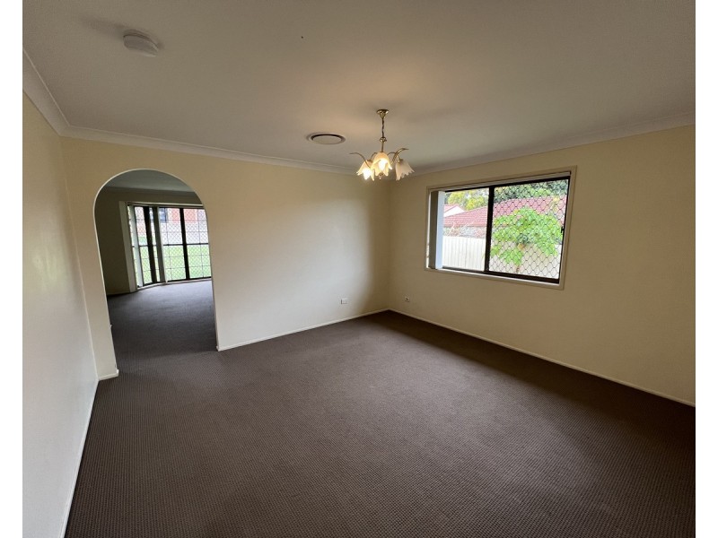 8 Heylor Court, Bracken Ridge QLD 4017