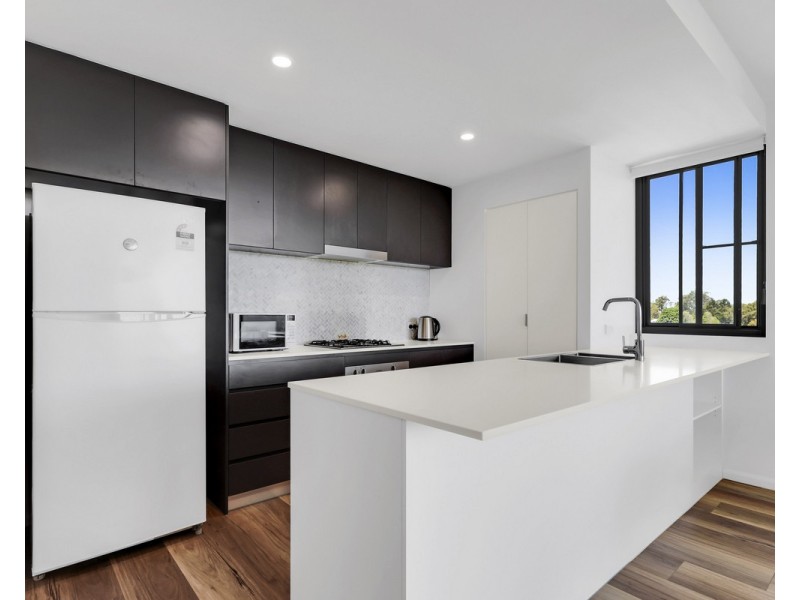 602/10 Curwen Terrace, Chermside QLD 4032