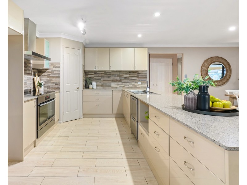 15 McKenzie Avenue, Narangba QLD 4504