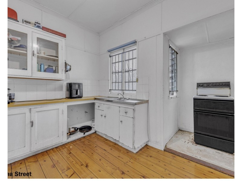 14 and 16 Buna Street, Chermside QLD 4032