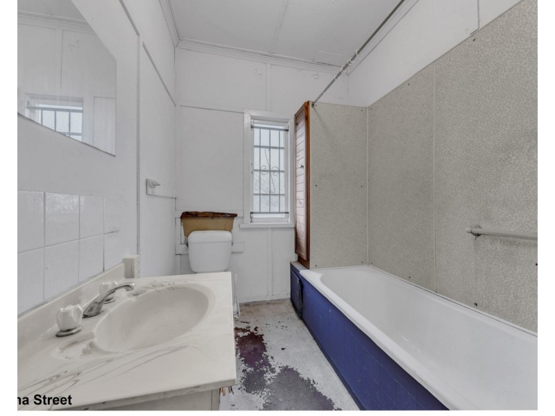 14 and 16 Buna Street, Chermside QLD 4032