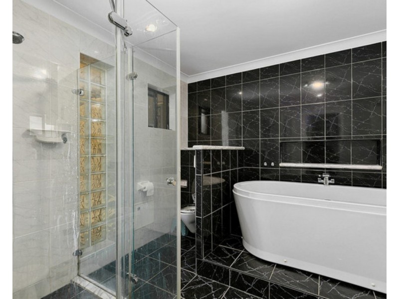 27 McCallum Street, Carseldine QLD 4034