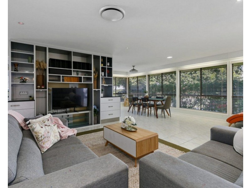 27 McCallum Street, Carseldine QLD 4034