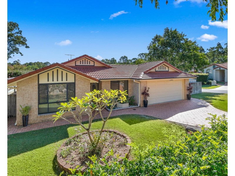 1 Kettleton Close, Bridgeman Downs QLD 4035