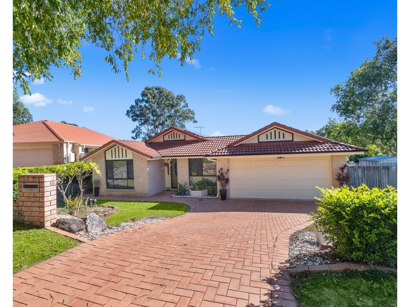 1 Kettleton Close, Bridgeman Downs QLD 4035