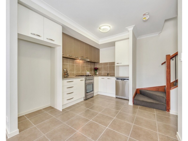 29 Cocoparra Place, Fitzgibbon QLD 4018