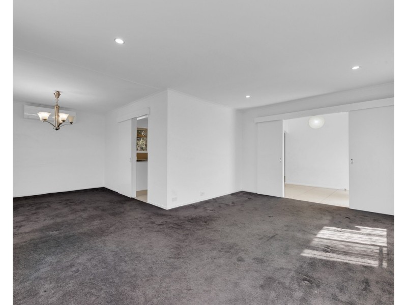 76 Redbourne Street, Chermside West QLD 4032