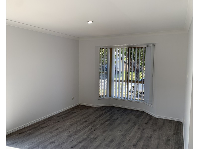 27 St Lawrence Street, Wavell Heights QLD 4012