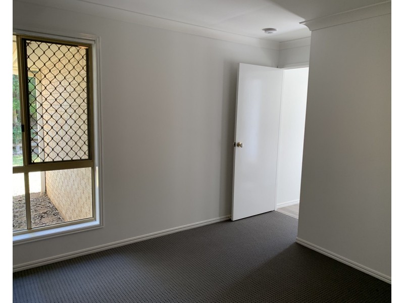 27 St Lawrence Street, Wavell Heights QLD 4012