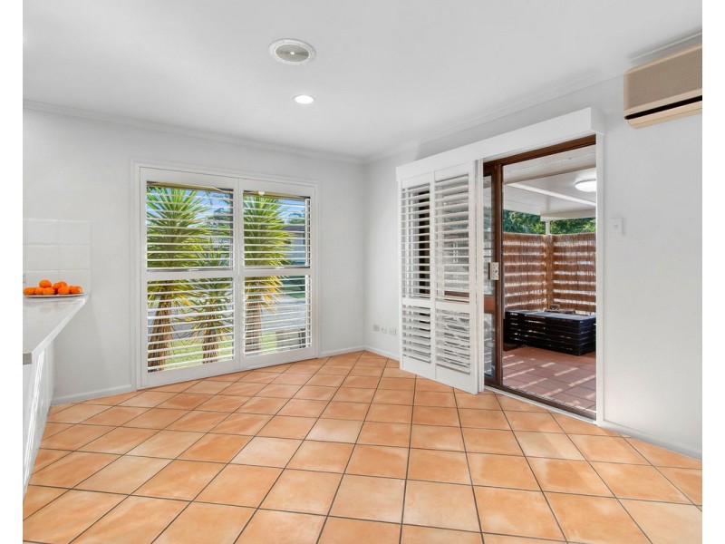 1 Amadeus Place, Aspley QLD 4034