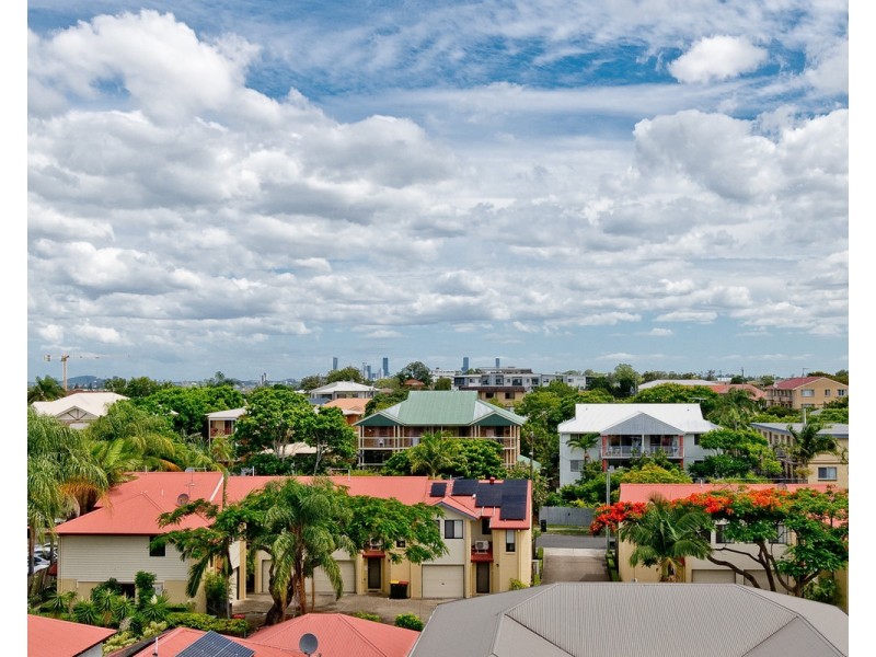 25/21-23 Sparkes Street, Chermside QLD 4032