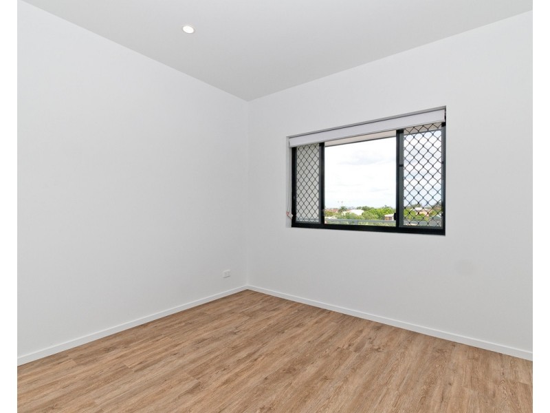 25/21-23 Sparkes Street, Chermside QLD 4032