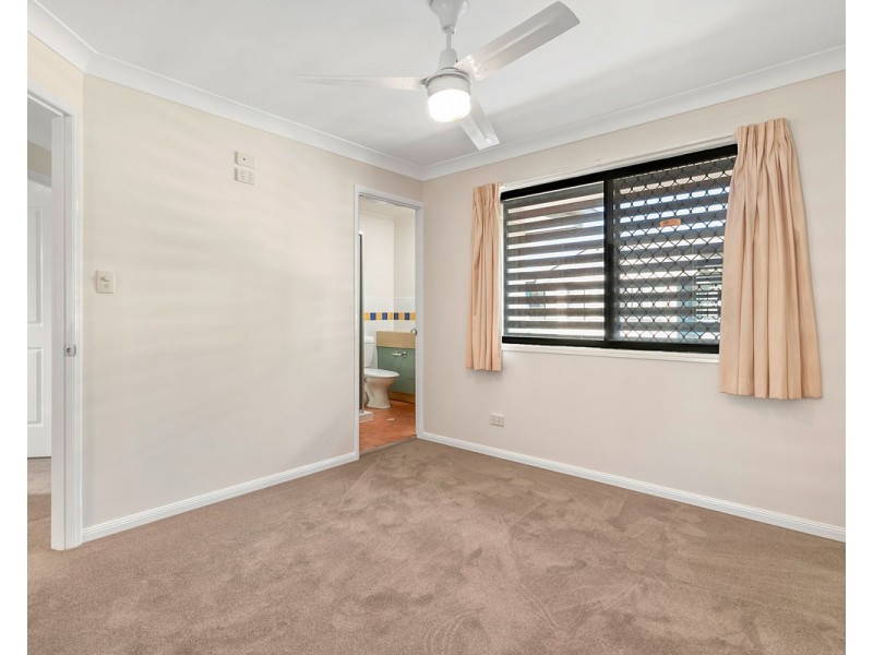 1/350 Hamilton Road, Chermside QLD 4032