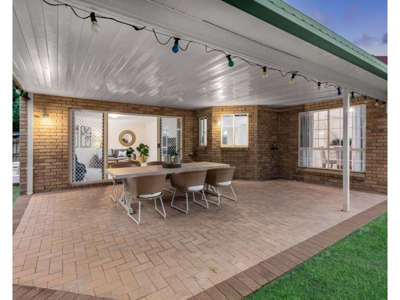 17 Butterfield Place, Chermside West QLD 4032