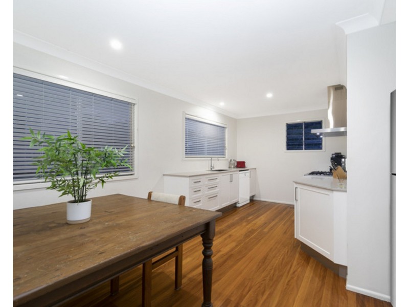 21 Backford Street, Chermside West QLD 4032