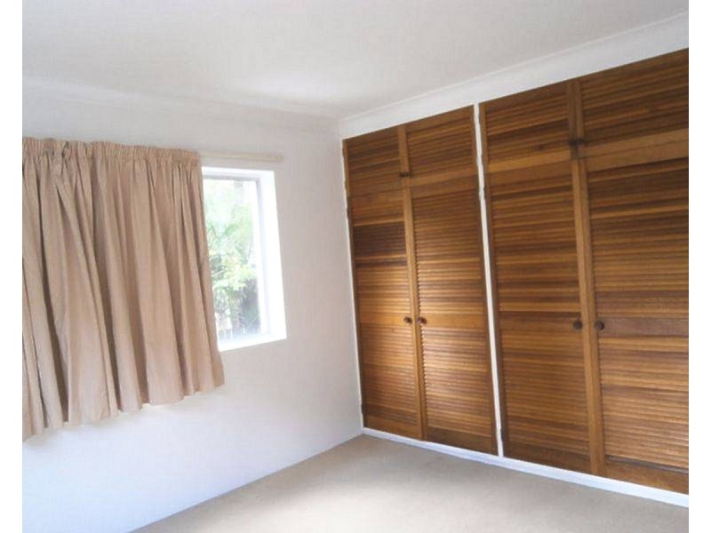 Unit 2/409 Rode Road, Chermside QLD 4032