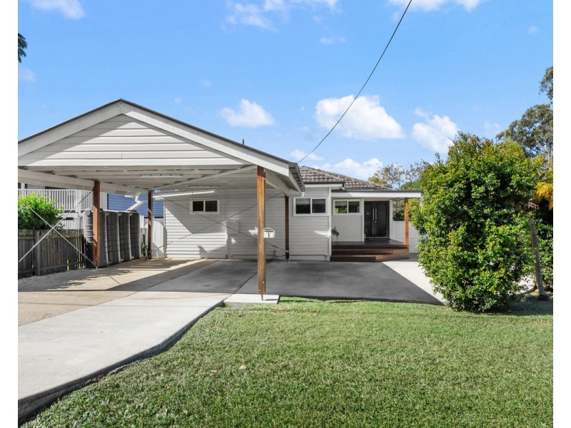 1 Neville Road, Bridgeman Downs QLD 4035