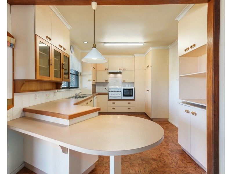 6 Delan Street, Chermside West QLD 4032