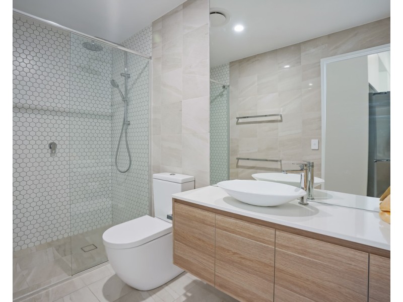 803/51 Latham Street, Chermside QLD 4032