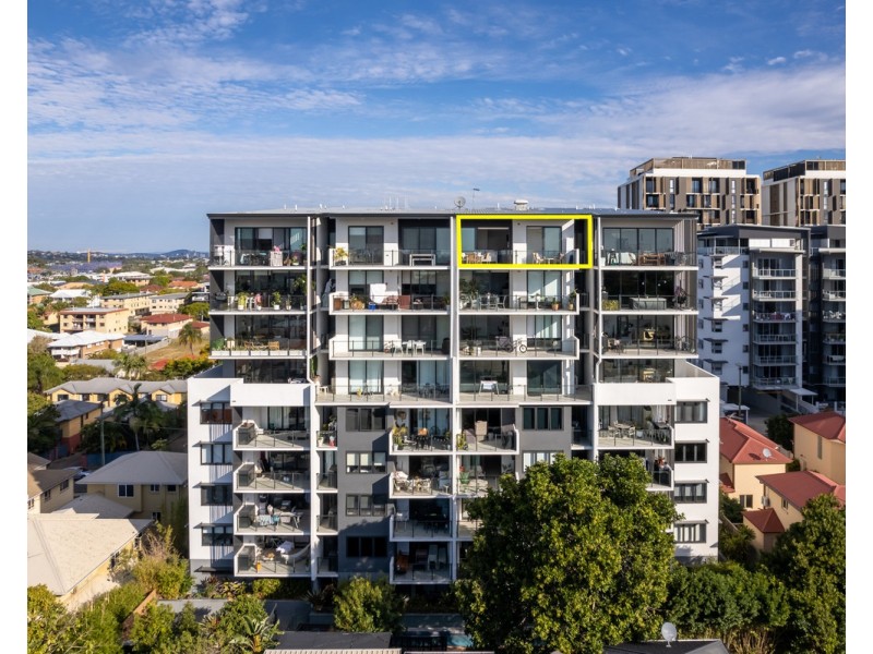 803/51 Latham Street, Chermside QLD 4032