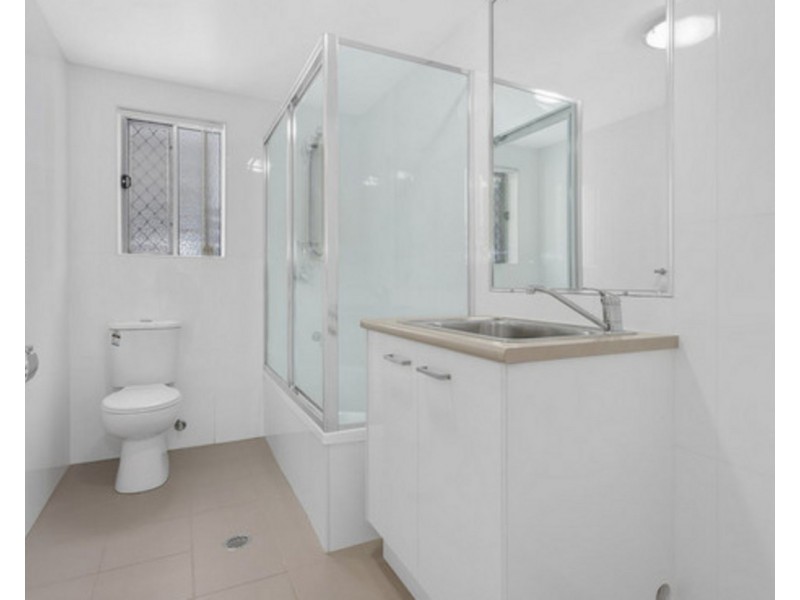 4/8 Kingsmill Street, Chermside QLD 4032