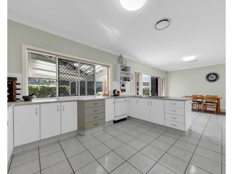 9 Bowden Street, Carseldine QLD 4034