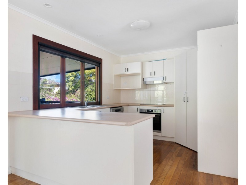 12 Flockton Street, Stafford Heights QLD 4053