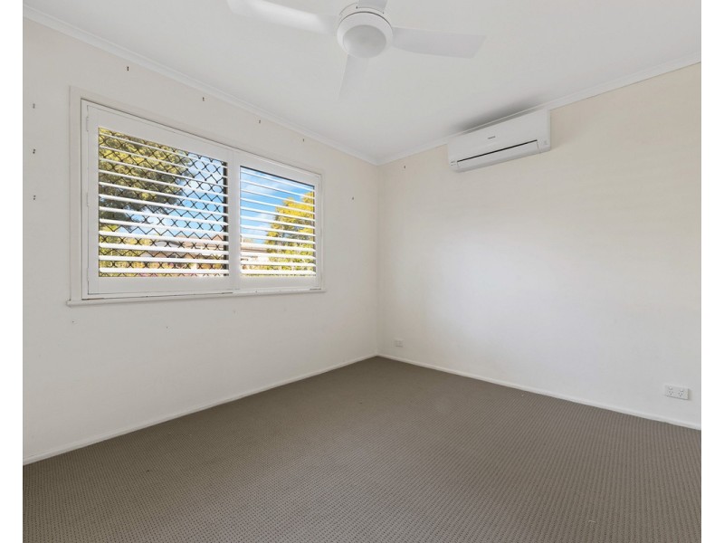 12 Flockton Street, Stafford Heights QLD 4053