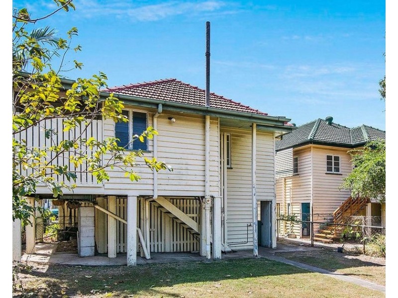 30 Latham Street, Chermside QLD 4032