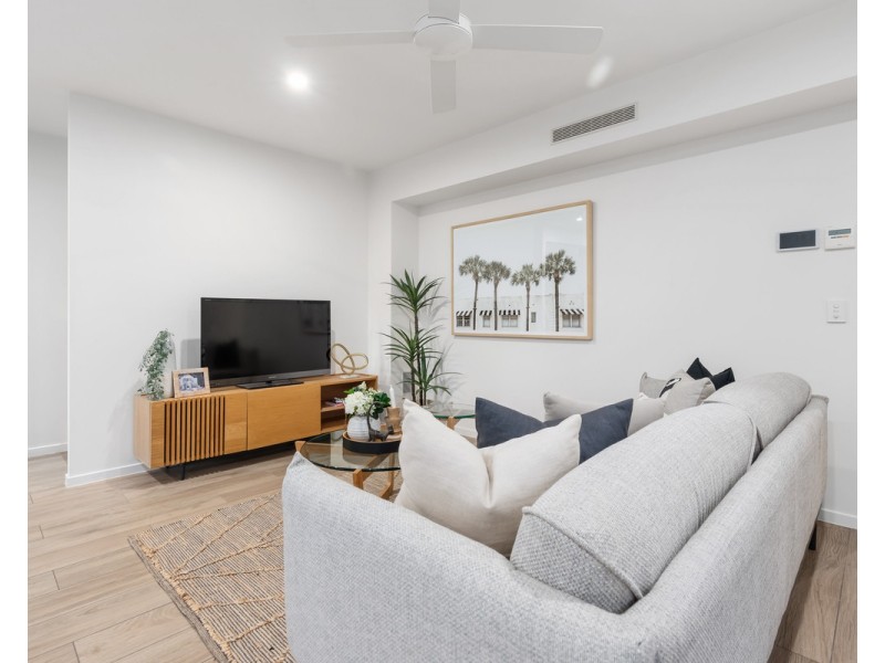 32/421 Trouts Road, Chermside West QLD 4032