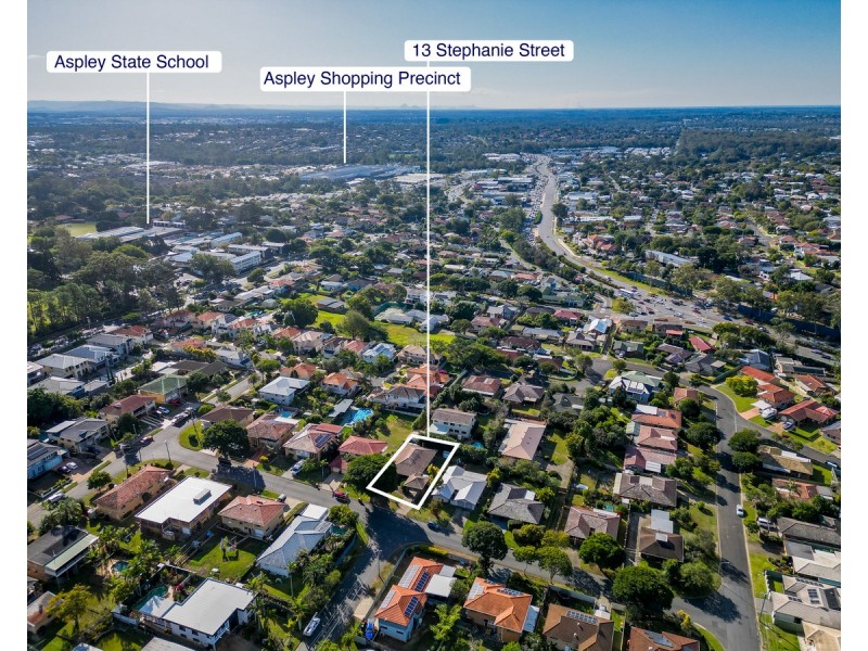 13 Stephanie Street, Aspley QLD 4034