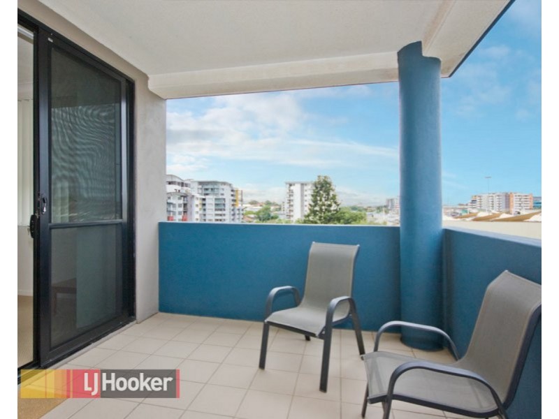 52/46 Playfield Street, Chermside QLD 4032