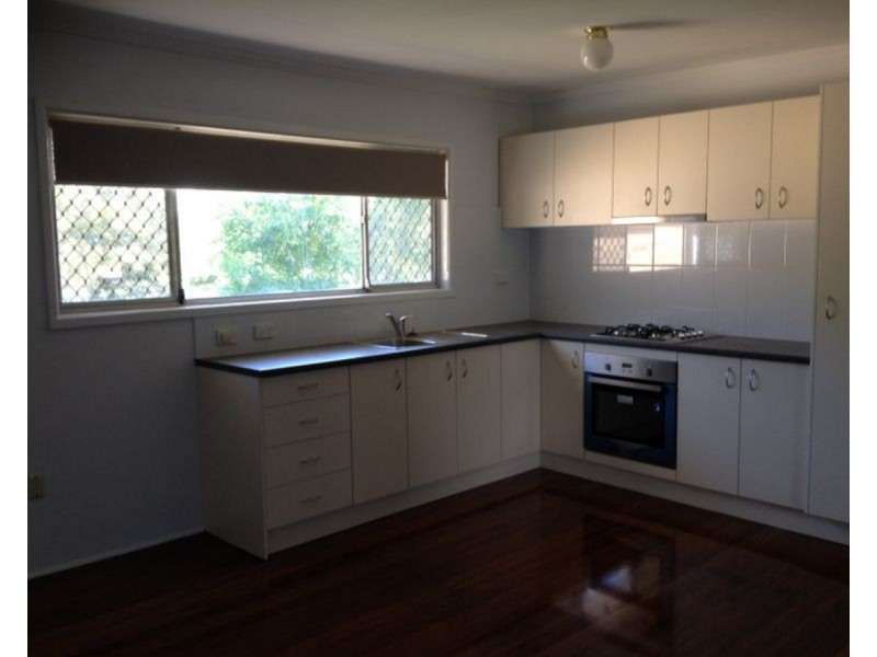 2/126 Park Road, Wooloowin QLD 4030