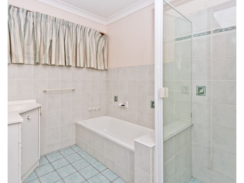 3 Claret Street, Carseldine QLD 4034