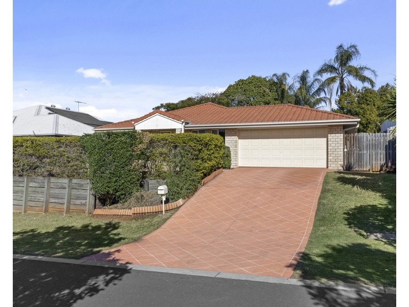35 Overlea Street, Nudgee QLD 4014
