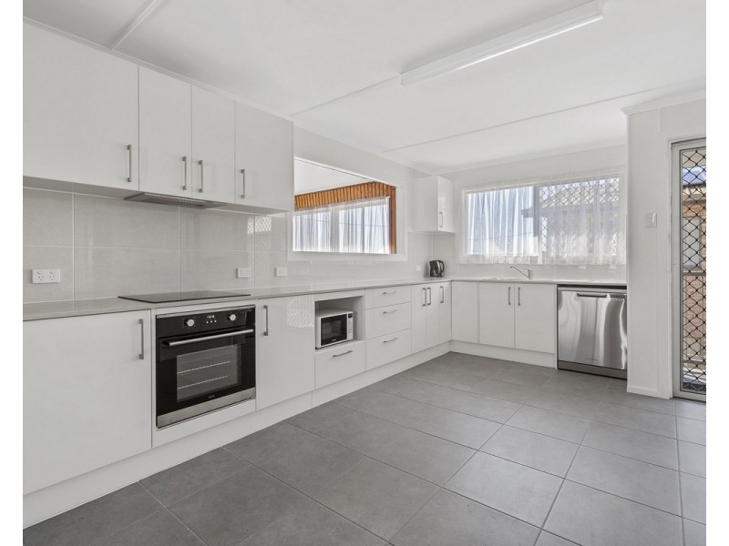 1/11 Slater Avenue, Lawnton QLD 4501