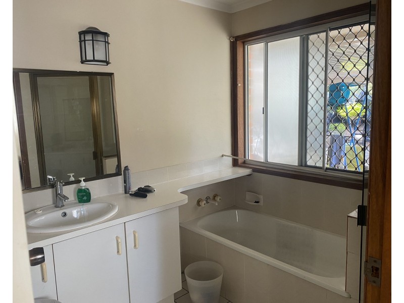 57 Parton Street, Stafford Heights QLD 4053