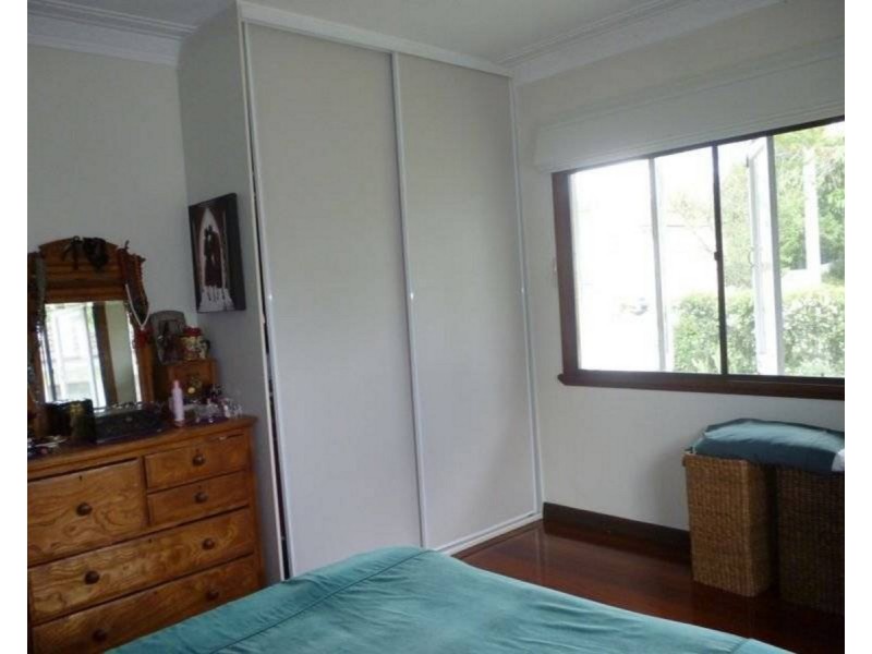 203 Hamilton Road, Wavell Heights QLD 4012