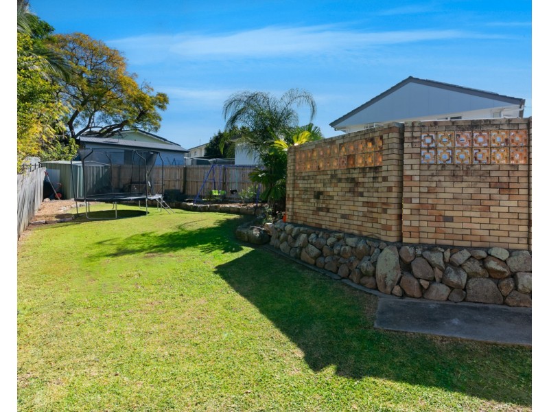 22 Decker Street, Chermside West QLD 4032