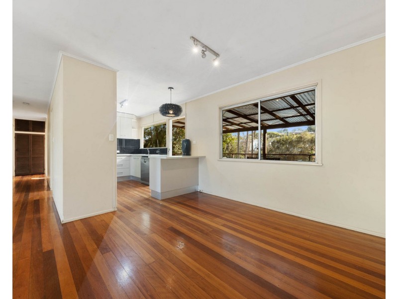 13 Binowee Street, Aspley QLD 4034