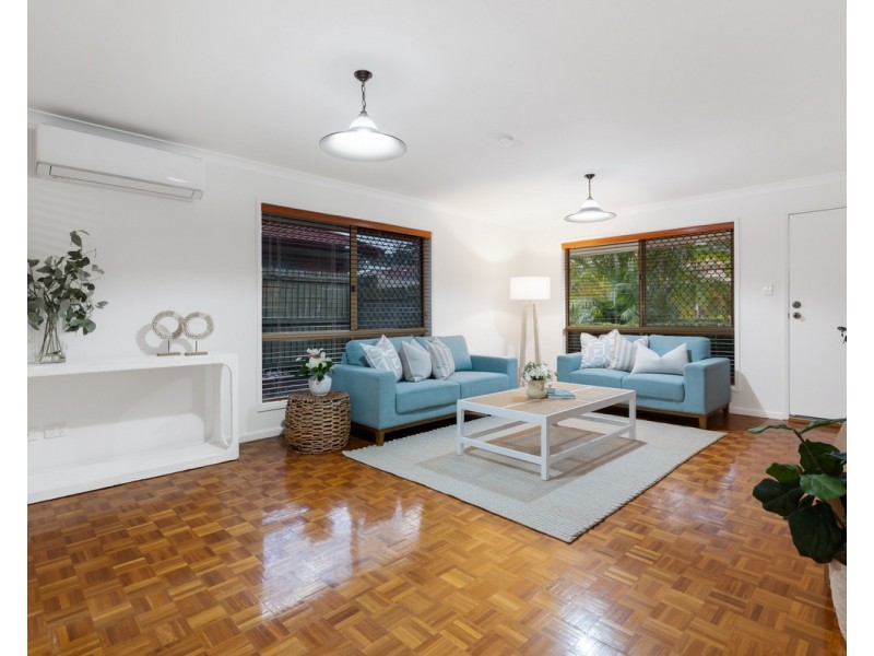 15 Chevrotain Place, Chermside West QLD 4032