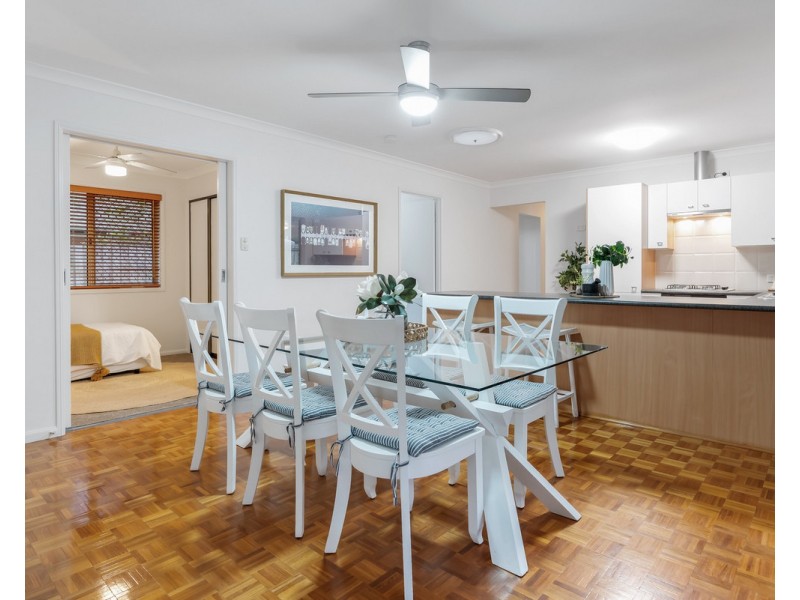 15 Chevrotain Place, Chermside West QLD 4032