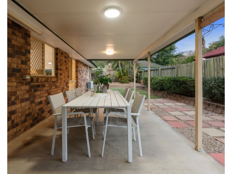 15 Chevrotain Place, Chermside West QLD 4032